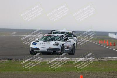 media/Jan-18-2026-CalClub SCCA (Sun) [[8bc6468723]]/Group 5 Race/Turn 1/